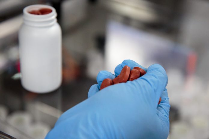 Operations at the Laurus Labs Ltd. Manufacturing Facility AMAZON.COM is already putting pricing pressure on retail pharmacy store-brand medications at CVS Health and Walgreens, competition that will only intensify as the online giant integrates its recent purchase of PillPack. / BLOOMBERG NEWS FILE PHOTO/SARA HYLTON