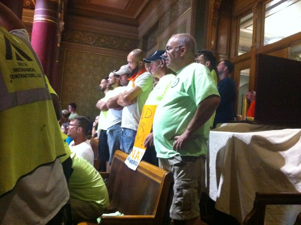 Several hundred laborers who favor the Hope Point Tower attended the meeting at Providence City Council chambers.//MARY MACDONALD