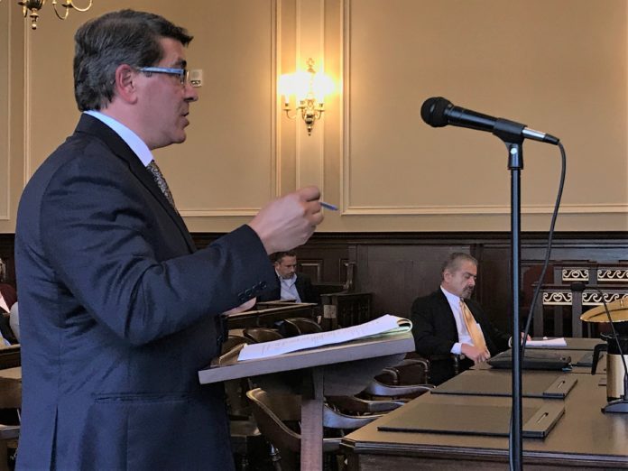 STEPHEN DEL SESTO testifies before R.I. Superior Court in 2017. He was appointed to usher the St. Joseph Health Services pension plan through receivership. Max Wistow, who was appointed special counsel, sits to his right. / PBN FILE PHOTO/ELI SHERMAN