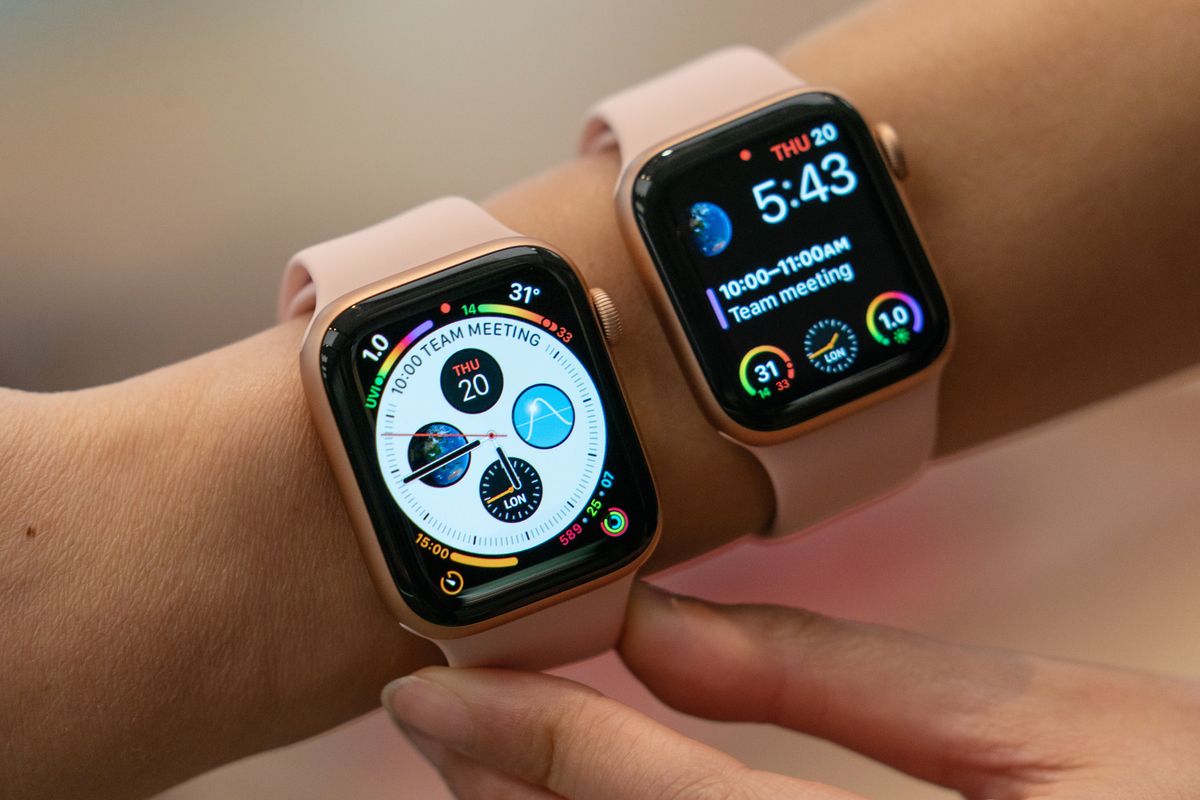 CVS dangles Apple Watch as lure to keep eye on customers' health