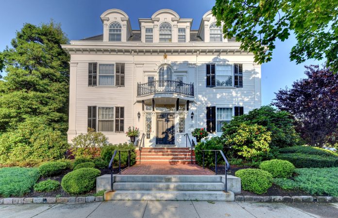 THE COLONIAL REVIVAL house at 61 Cooke St. in Providence sold in December 2018 for $2.5 million, the highest for the East Side neighborhood last year. / COURTESY RESIDENTIAL PROPERTIES LTD. THE COLONIAL REVIVAL house at 61 Cooke St. in Providence sold in December 2018 for $2.5 million, the highest for the East Side neighborhood last year. / COURTESY RESIDENTIAL PROPERTIES LTD.