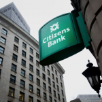 CITIZENS FINANCIAL GROUP, the holding company for Citizens Bank, reported that profit rose to $1.7 billion in 2018. / BLOOMBERG NEWS PHOTO/KELVIN MA