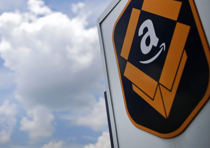 AMAZON IS SCRAPPING a plan to build a headquarters in New York City. / BLOOMBERG FILE PHOTO/JIM YOUNG