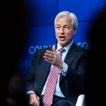 JPMORGAN Chase & Co. CEO Jamie Dimon warned the company's biggest rival, Bank of America, that Chase is aiming to compete for its retail banking business with expansion into 20 cities. / BLOOMBERG NEWS FILE PHOTO/MARK KAUZLARICH