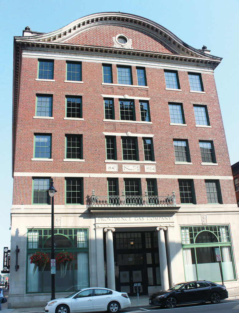 100 Weybosset St. (1847) OWNER: Providence Capital LLC TENANT: GPub Providence