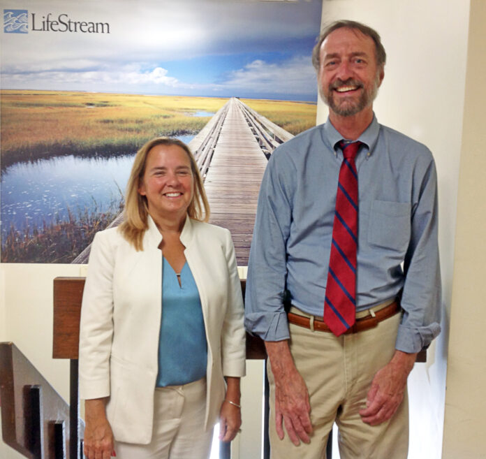 BONNIE MELLO, left, has been named CEO and president of LifeStream. She succeeds John Lataweic, right, who retired on Aug. 11. / COURTESY LIFESTREAM