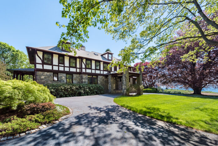 THE HOME AT 305 RUMSTICK Road in Barrington has sold for $2.8 million. / COURTESY MOTT & CHACE SOTHEBY'S INTERNATIONAL REALTY