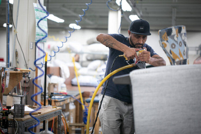 U.S. PAYROLLS rose 130,000 in August. / BLOOMBERG NEWS FILE PHOTO/LOGAN CYRUS U.S. PAYROLLS rose 130,000 in August. / BLOOMBERG NEWS FILE PHOTO/LOGAN CYRUS