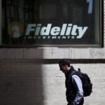 FIDELITY INVESTMENTS will charge no commissions for online buying and selling of United States stocks, exchange-traded funds and options. / BLOOMBERG NEWS FILE PHOTO/VICTOR J. BLUE