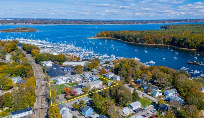 THE CASTLE STREET COTTAGES on Rope Walk Hill in East Greenwich has received the 2019 Best in American Living Award for Community of the Year in the Single-Family Community Under 100 Units category. / COURTESY EAST GREENWICH COVE BUILDERS