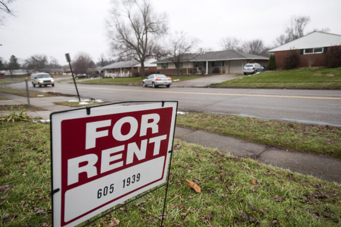 TOTAL RENT paid in the Providence metro area was estimated to be $2.4 billion in 2019, a 2% increase year over year. / BLOOMBERG NEWS FILE PHOTO/ TY WRIGHT